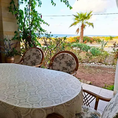 2-bedroom Sea View *